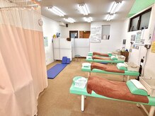 小林整骨院 大倉山の雰囲気（雰囲気の良い院を心がけております！キッズスペースも完備♪）