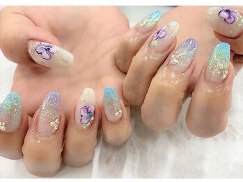 クレアネイル 高崎ウニクス店/持ち込みデザインのお客様ネイル