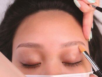 プリアージュ 坂戸若葉店(Priage)の写真/マンツーマン施術で、似合うまつげと理想のアイブロウを♪あなたにぴったりのデザインを叶えよう♪