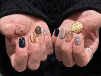 ソワール ユヌ(soir -une-)の写真/<今っぽちゅるんネイル♪>大人可愛いうるつやネイル◎マグネット/フラッシュ/インクetc.ジェルの種類豊富