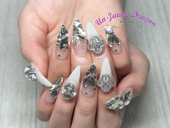 アン ジョーヌドラゴ/【ロングネイル】ストーンネイル