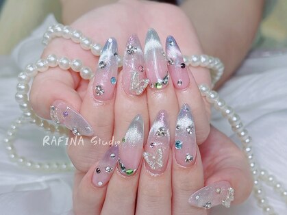 ラフィーナスタジオ(RAFINA Studio)の写真