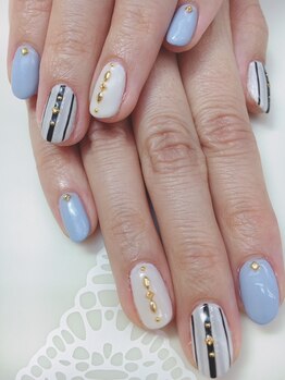 ネイルサロン ティアラリュクス 市川北口店(Tiara Luxe)/ストライプ