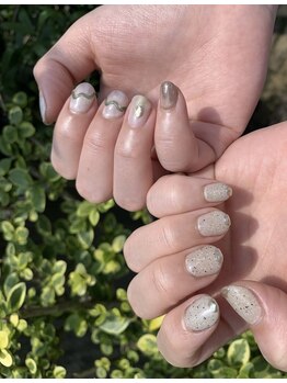 テントヘアー(tent hair)/定番ニュアンスネイル♪