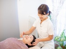 ブリティッシュロゼの雰囲気（眠ってしまうほどやさしい刺激♪施術中はゆったりできます。）