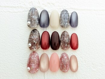 ネイルサロン シキ 東戸塚店(shiki)の写真/洗練されたshikiならではのデザインで可愛い指先に♪爪の形に合わせたデザイン＆カラー提案が得意[東戸塚]