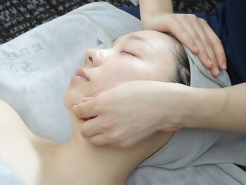 エレーニ 麻布十番(ELENI)/小顔コルギ/頭蓋骨矯正/麻布十番