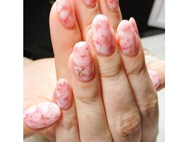 フラワーネイル　手書きアート