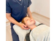 新島カイロプラクティック 伊勢崎/首や頭蓋骨の調整