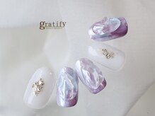 グラティフィー 梅田店(gratify)/ぷっくりニュアンスネイル