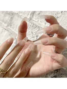 リリスワン(L'iriswan)の写真/【長さ出しで理想の指先に♪チップ1本700円、スカルプ1本800円】憧れの美フォルム叶えます★