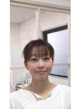 ニキビケア 毛穴研究所 立川店 田中 店長