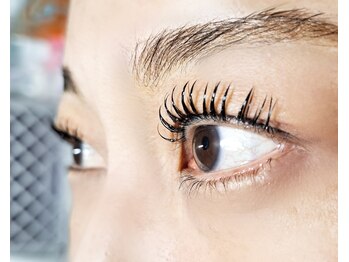 アイズ 鴻巣店(I's)/LEDマツエク＋まつげパーマ