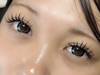 ウェリナ(Welina)の写真/カウンセリングを重視した丁寧な接客とプロの施術！まつ毛パーマ/フラットラッシュ/3Dマツエクなど種類豊富