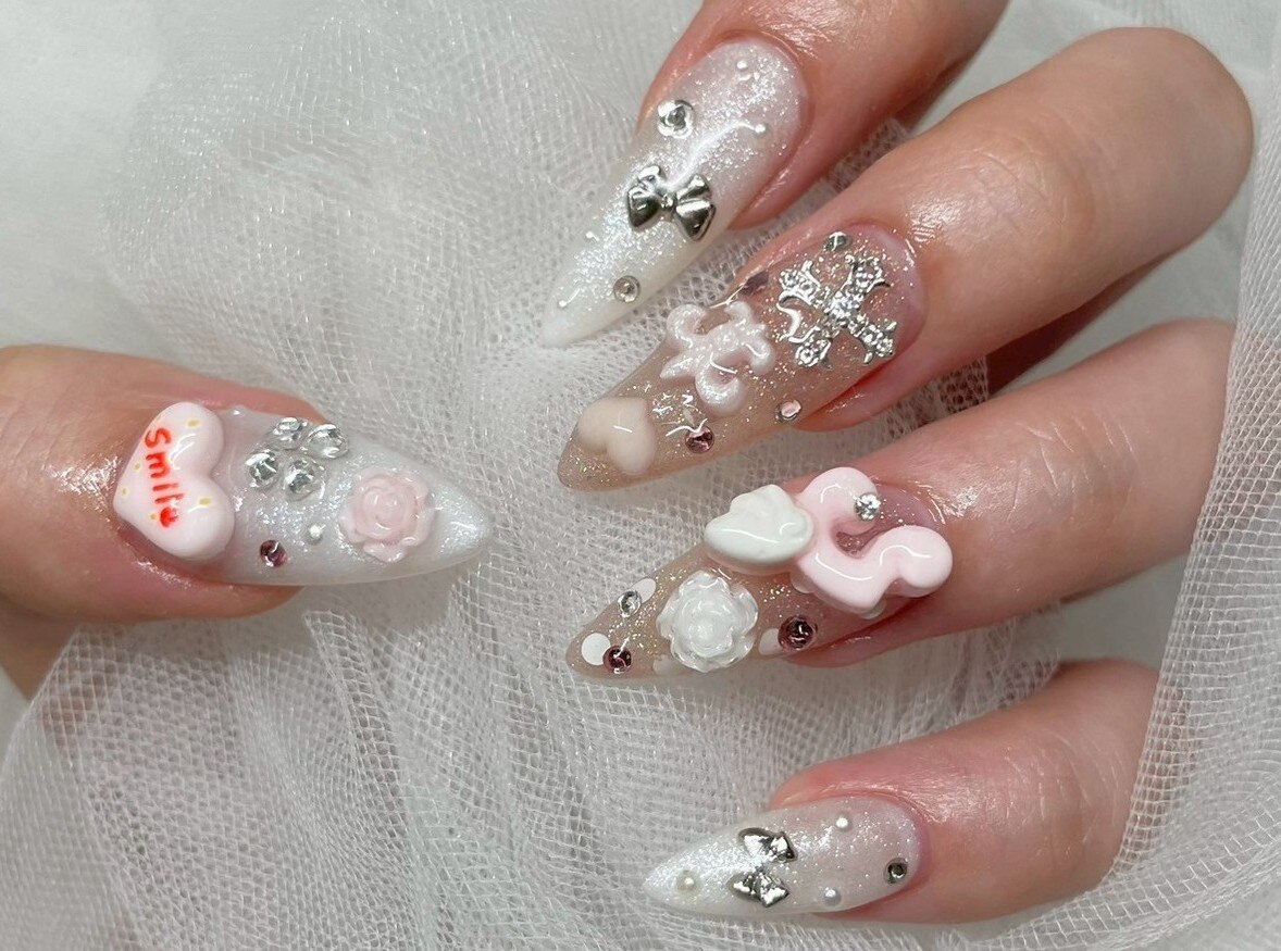 ネイルアンドアイラッシュスタジオ シュシュ(chouchou