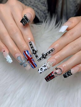 チップアートやりパーツつけ放題