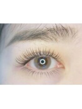 アラーナサロン 新宿店(Arana salon)の写真/大好評の【LEDフラットラッシュ】自まつ毛が弱い/いつも早く取れてしまうという方は是非お試しください♪