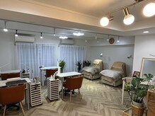 Nes.nail 恵比寿【持ち込み/スカルプチップ/長さだし/フット/メンズ】