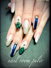 ネイルルーム プリル(Nail Room pulir)/