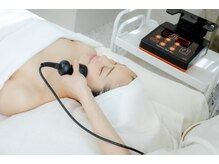 クリニカルエステ イーズ ミーナ京都店/サーマルグリッププロ