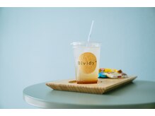 ビビディ(Bividy)の雰囲気（施術の前後に、選べるドリンクサービス◎）