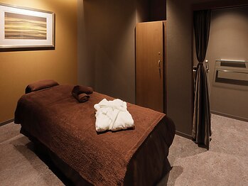 【痩身＆ブライダルエステ】ラ・パルレ 新宿新南口店