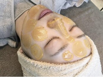 エルモーサ(HERMOSA)の写真/【当店大人気艶肌WAX】産毛角質オフ+温熱効果で血行促進&毛穴スッキリ+エイジングケアが叶う贅沢メニュー♪