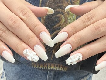 【パラジェル登録店】Nail salon com by neolive 草加の写真/SNSで大人気ワンホンネイル/韓国デザインから個性派のニュアンスデザインや３Dパーツもご対応可能◎