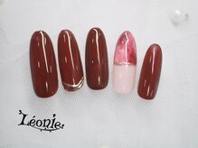 レオニー(Leonie)/シンプルボルドーアート