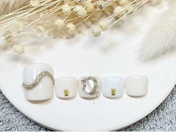 ネイルルームシャイン/