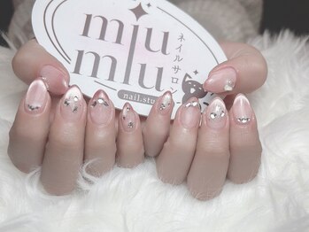 ミュウミュウ(miumiu)/冬×大人可愛いネイル