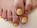 footnail