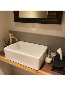 ロワ(Roi)/芦屋エステサロン ロワ 【内観】