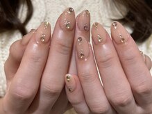 ハチイチイチサン(8113)/キラキラ　ワンホンネイル