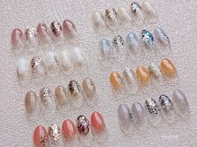 リンドゥネイル(Rindu Nail)/ホログラム×インクの夏ネイル