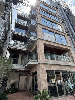 さちゃわら 向ヶ丘遊園店/ビル外観/向ヶ丘遊園徒歩1分