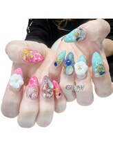 グローネイルズ(Glow Nails)/