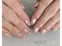 フィオル(FIOLE)/マグネットネイル♪