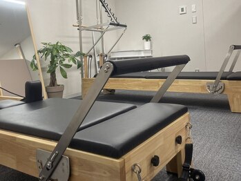 ルンルン 札幌(lun.lun)の写真/【ピラティス体験 60分 ￥0】ピラティスマシンで自身では難しい動作も可能！疲れ/ストレス/運動不足の方◎