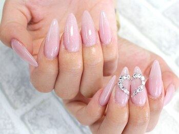 マーチ 横浜店(MARCH)の写真/【シンプルコース】ご新規様¥3531~◎ワンカラーorラメ・カラグラ+ストーン2本つけ放題で爪先を華やかに♪