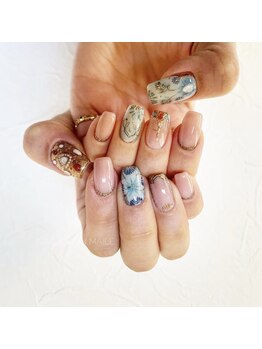 エスニック手描きアート