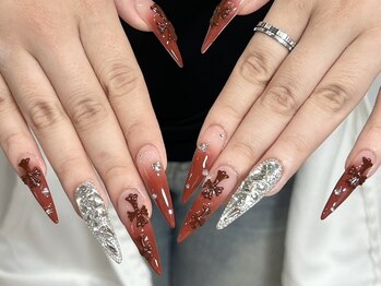 Elle nail salon 神戸三宮【長さだし/フィルイン/マグネット/持ち込み】の写真/【駅徒歩5分×完全個室】フィルイン無料!21時まで営業♪ワンカラー¥4680≪長さだし/マグネット/持ち込み≫