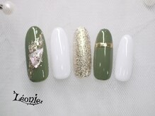 レオニー(Leonie)/シェルアートネイル