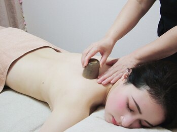 淳(CHUN)/[オイルマッサージ&かっさ]