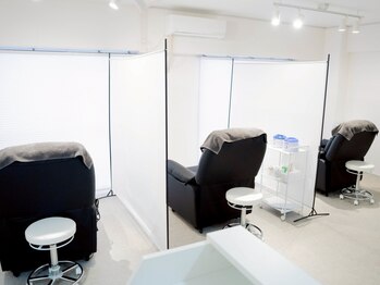 エッジブロウ 恵比寿店(EDGE BROW)の写真/【モテ眉スタイリングで清潔感UP】短時間で完了！完全都度利用◆お客様に合わせて理想のモテ眉をご提案◎