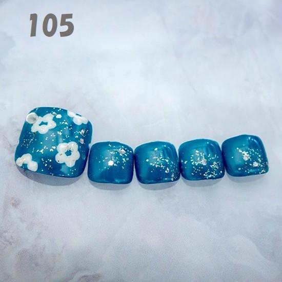 2025年-2026年冬トレンド】ターコイズ ストーン フットのネイル