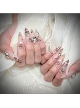 ラヴェニア(La ve nia)/ガーリーチェックネイル