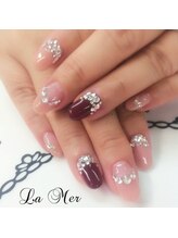 ネイルサロンラメール(La Mer)/ラインストーンでキラリネイル