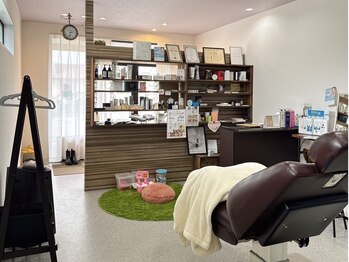 プティボヌール(Petit bonheur)/内観