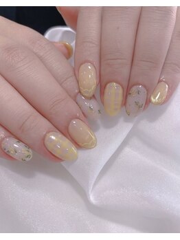 美人計ネイルサロン/スカラップフレンチ